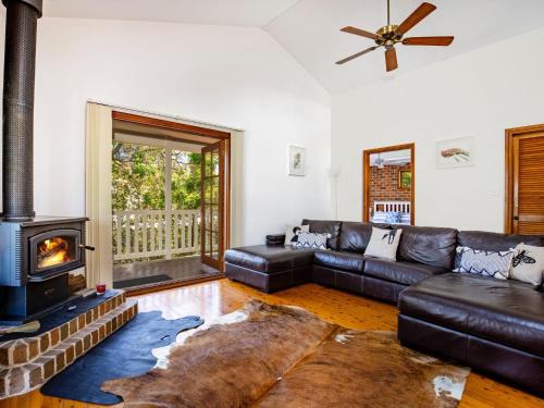 Callala Bay House | Eagles Point I Water Views I Pet Friendly