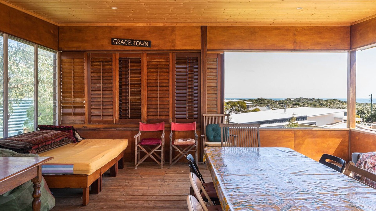 Gracetown House | Earl's Place | Gracetown Beach Shack
