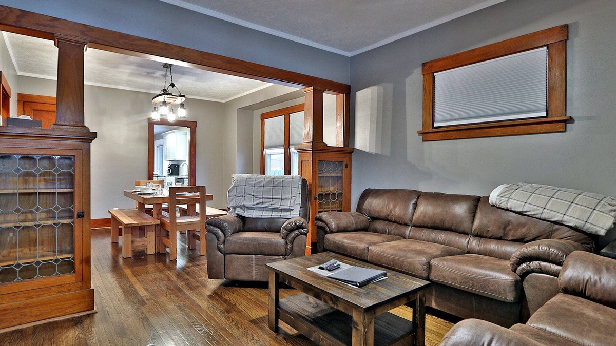 Southeast Omaha House | Early 1900s -The Bancroft Belle - Walking Distance to Zoo/CWS Fans