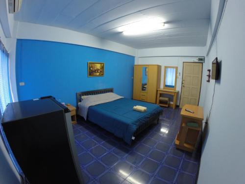 Sam Phran Hotel | Earth Mansion Sai 5