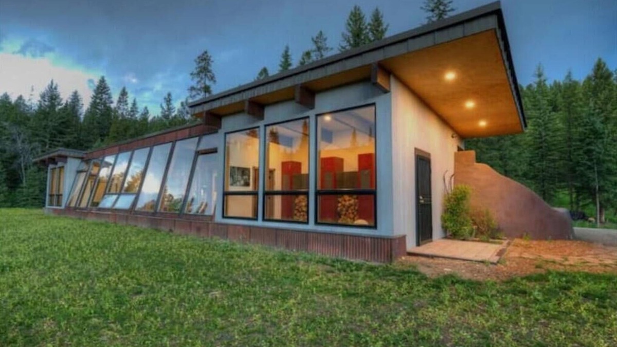 Gallatin Gateway House | Earthship Home in Big Sky