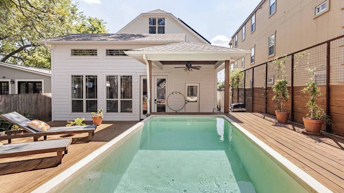 Holly House | East ATX Luxury Home + Saltwater Pool + Near Downtown + on Lady Bird Lake Trail