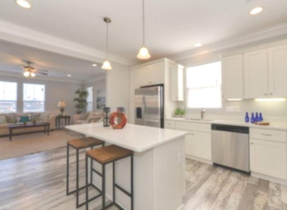 Cottage Line House | East Norfolk Ocean View House