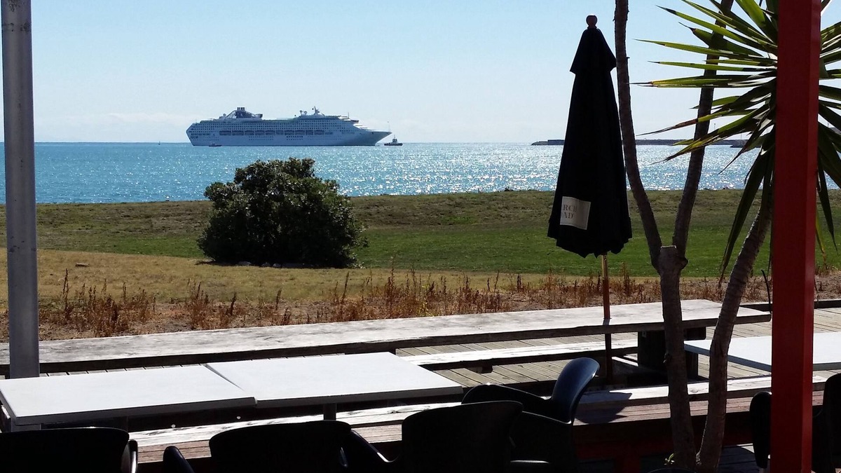 Ahuriri Hotel | East Pier Hotel