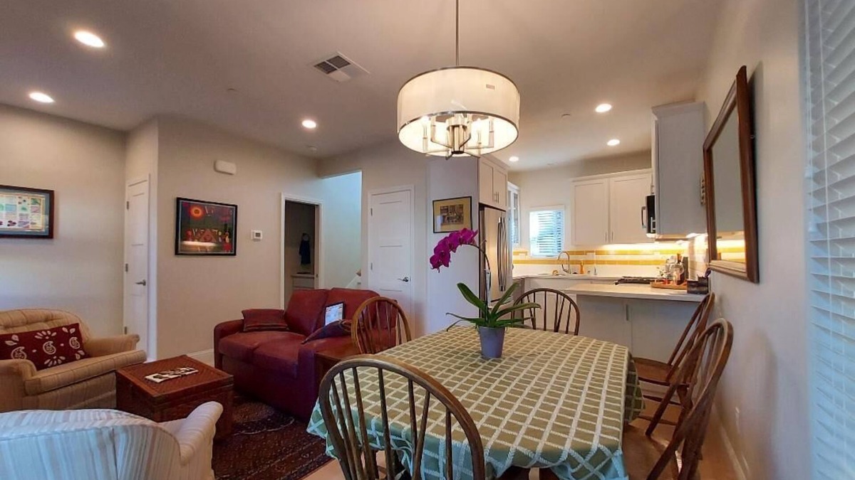 East Sacramento Apartment | East Sacramento Secret