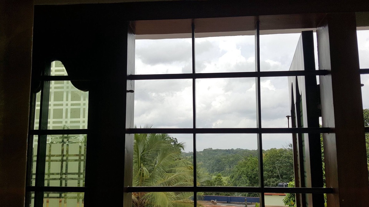 Tiruvalla House | East Top Villa Fully Furnished 4BHK in Thiruvalla