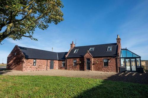 Turriff House | Easter Cottage -4 Bed Converted Barn Cottage