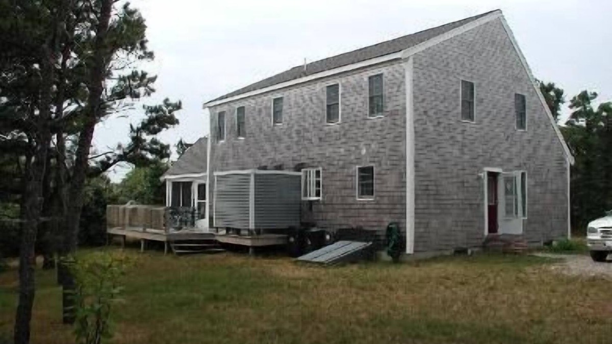 North Eastham House | Eastham House - Steps to Beach with Central Air Conditioning