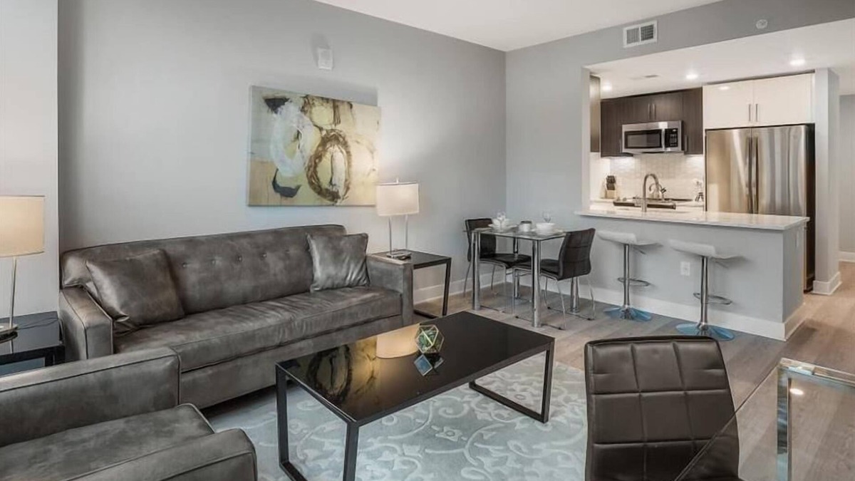 Woodmont Triangle Apartment | Easy Access to Beltway | in-unit Washer/D | NIH Nearby