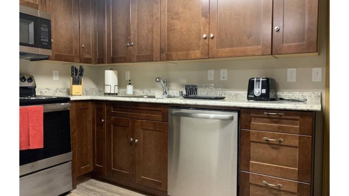 East Central House | Easy Spokane Access 2-BR, 1 Bath Duplex