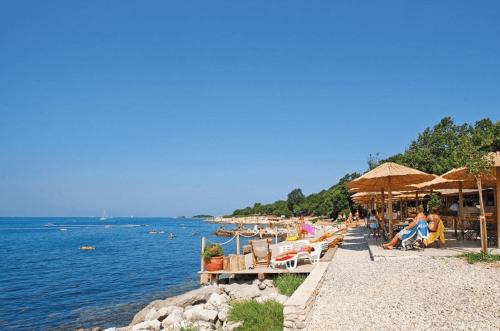 Zelena Other | Easyatent Safari tents Bijela Uvala
