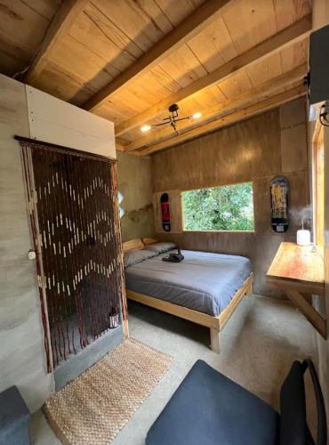 Pasajcap Hostel | EB5 Escape-Contemporary Stay, San Marcos La Laguna, Skateboard