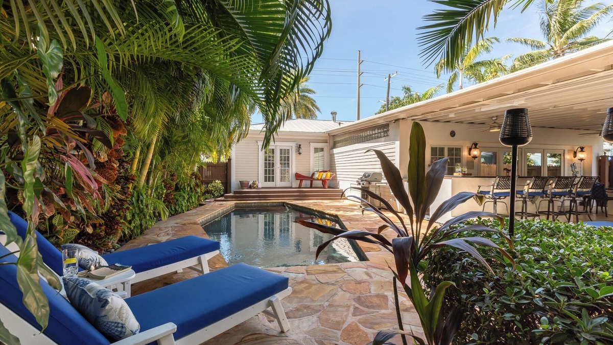 Old Town House | EBB AND FLO ~ Newly Renovated Retreat in Old Town with Incredible Pool!