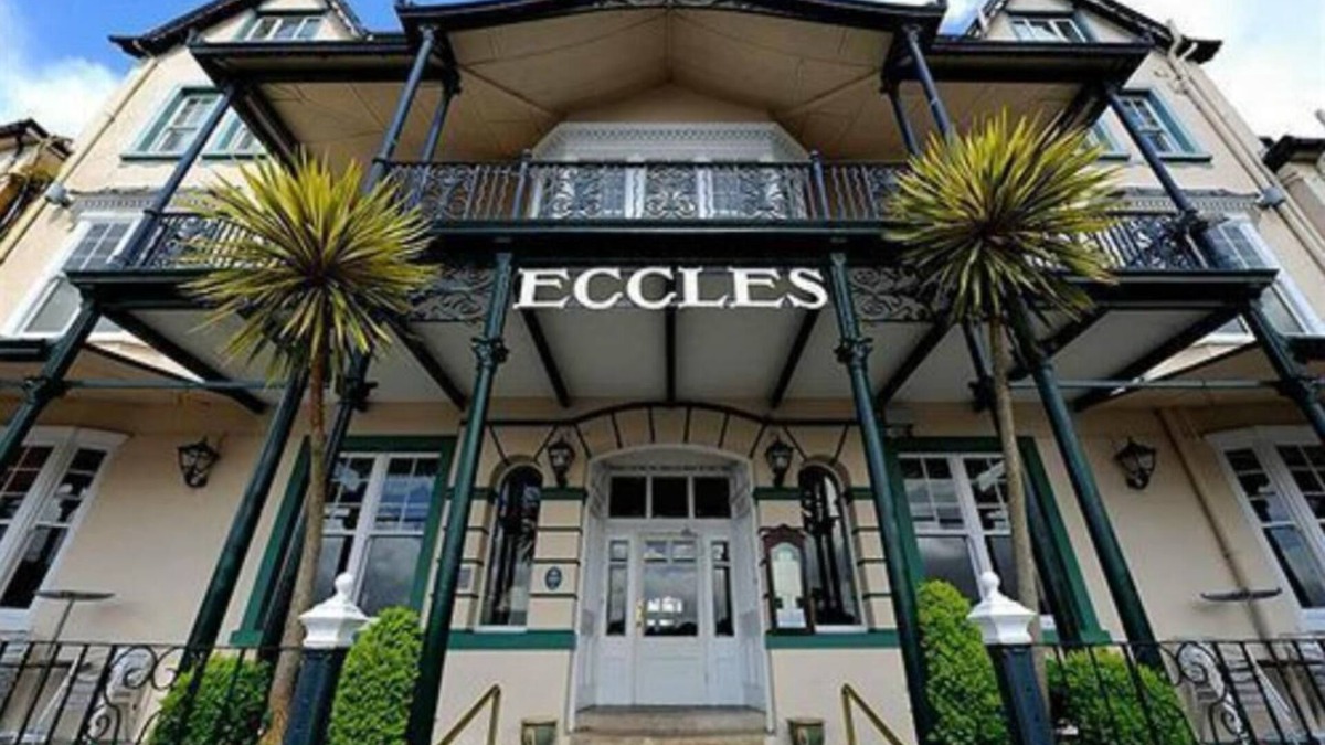 Glengarriff Hotel | Eccles Hotel Glengarriff