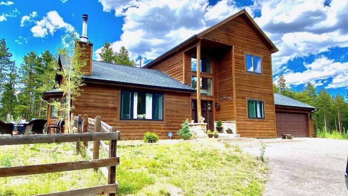Evergreen House | Echo Hills Mountain Lodge - In the foothills of the Colorado Rockies