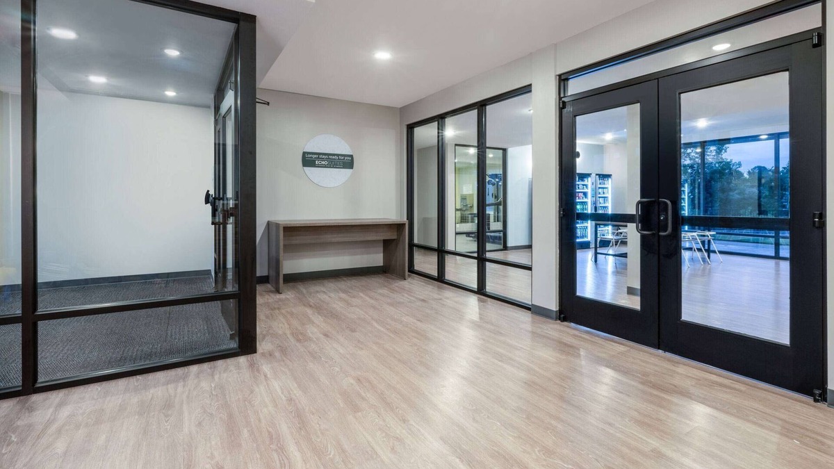 West Newton Hotel | ECHO Suites Extended Stay by Wyndham Indianapolis AmeriPlex