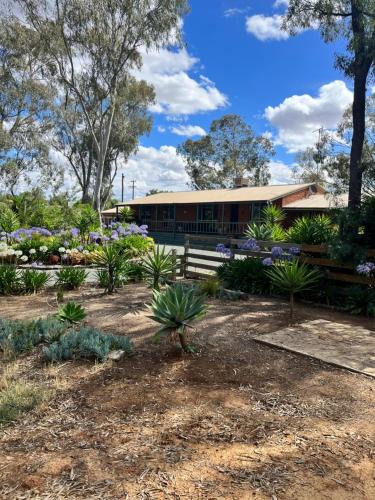 Echuca House | Echuca Retreat Holiday House