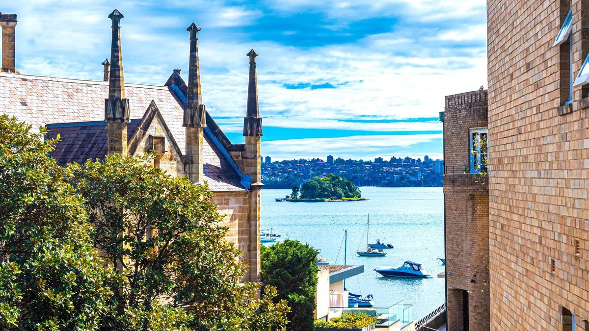 Bellevue Hill Apartment | Eclectic Art Deco Retreat in Harborside Enclave, Double Bay