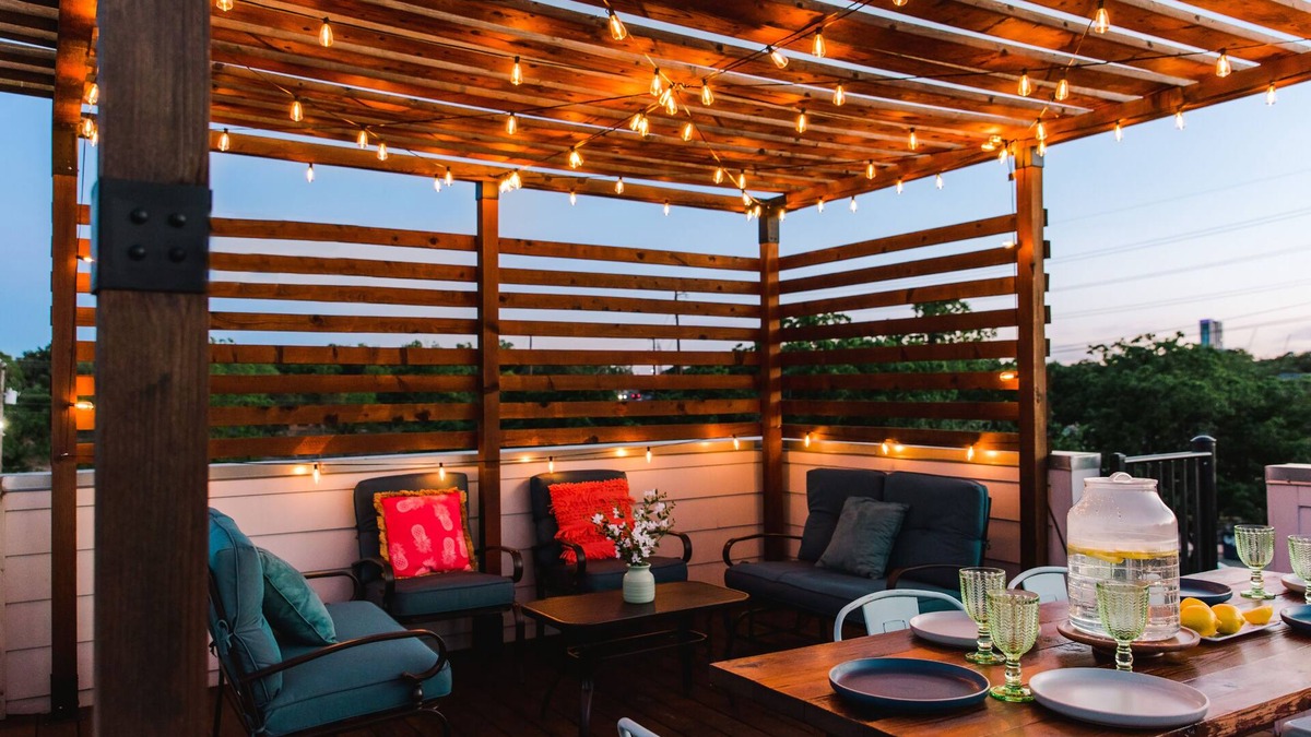 Foster Heights House | Eclectic Austin Oasis| Rooftop Decks, Downtown Views