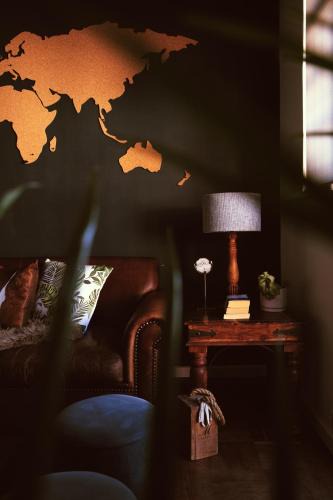 Simon's Town Apartment | Eclectic Heritage Paradise Simon's Town