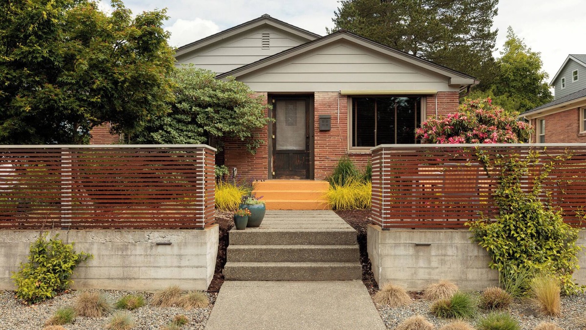 Rainier Valley House | Eclectic Redbrick Rambler near Japanese Gardens