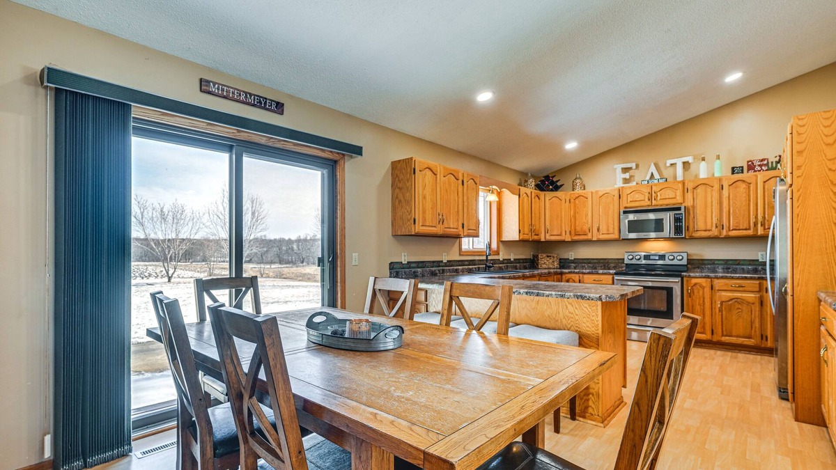 Cadott House | Eclectic & Spacious Cadott Getaway w/Water View