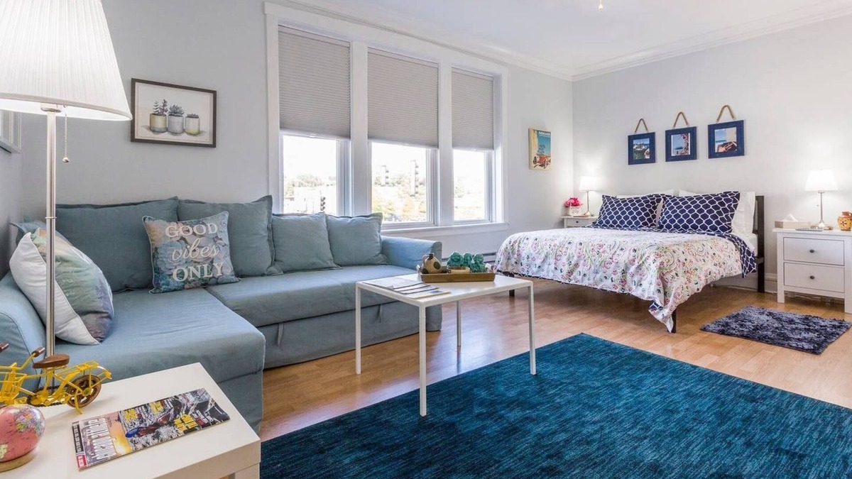 Forest Park Apartment | Eclectic Vibe - Oak Park/Forest Park, Pets OK