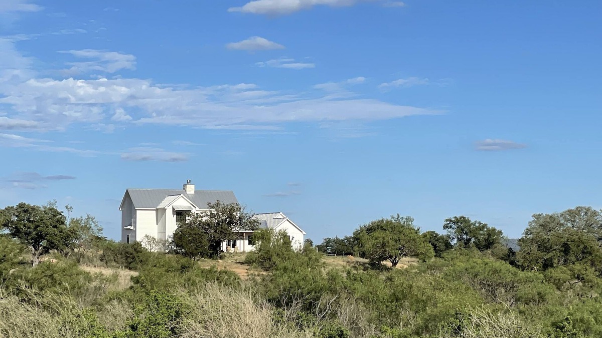 Llano House | Eclipse Totality just outside of Llano!