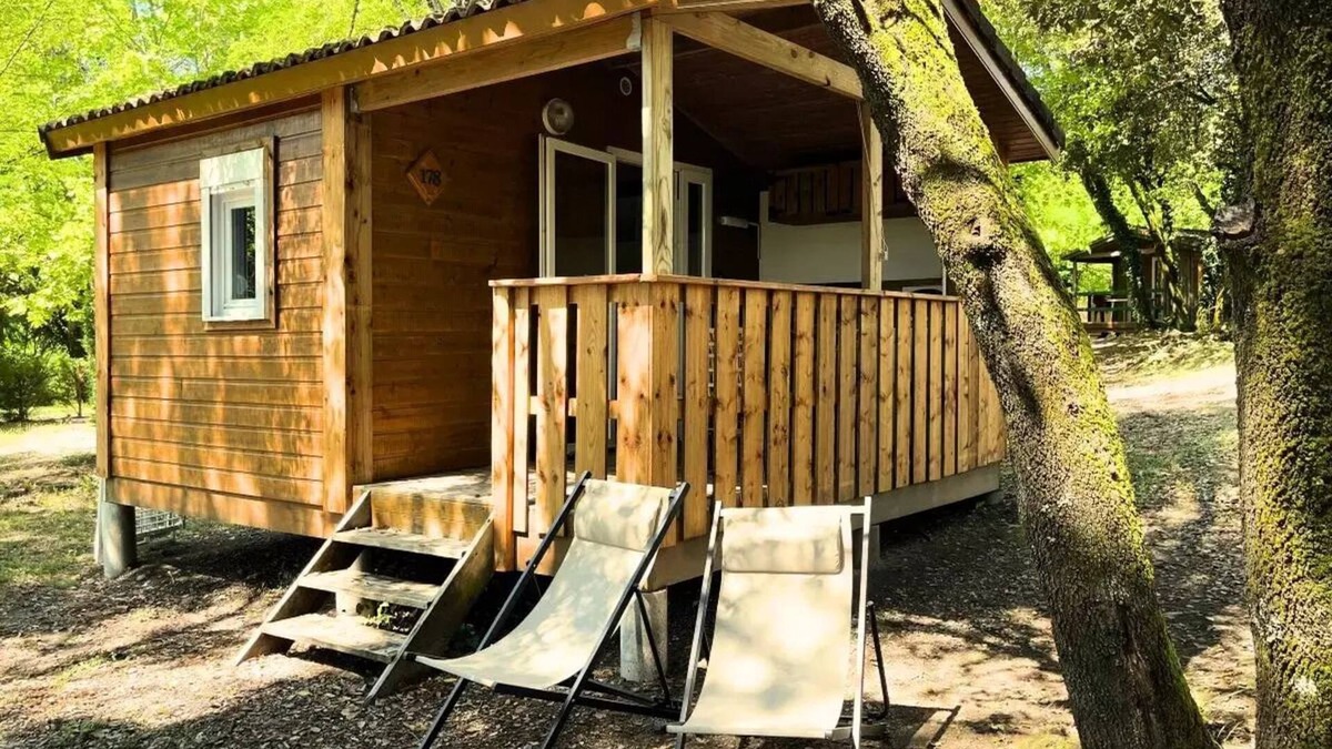 Cendras Ski Chalet | ECO Cabane 16m2 - 1 Schlafzimmer - ohne Toilette 4 Personen