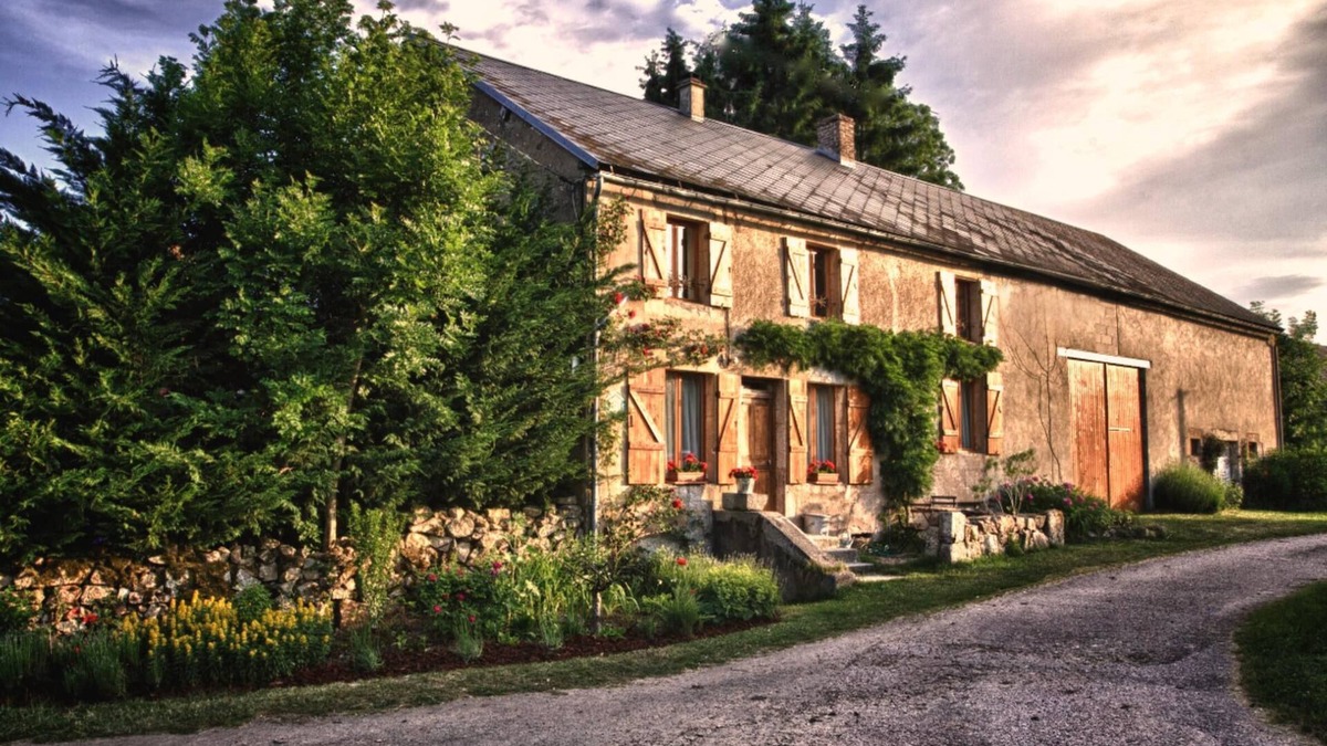 Ouroux-en-Morvan House | Eco-Gîte Le Boulard for your vacations in the heart of the Morvan Regional Park.