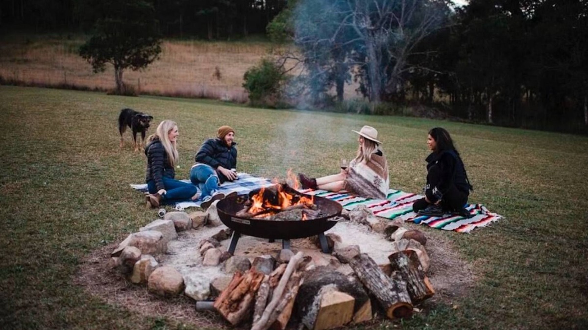 Warranulla Bed & Breakfast | Eco Luxury Glamping Tents for 4 to 8 people