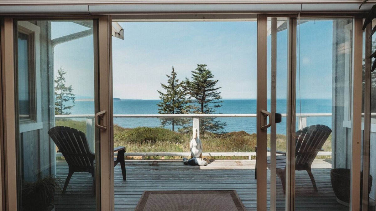 Port Townsend House | EcoBluff Retreat - Water Views!
