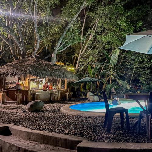 Utica Other | EcoCamping CONTACTO EXTREMO
