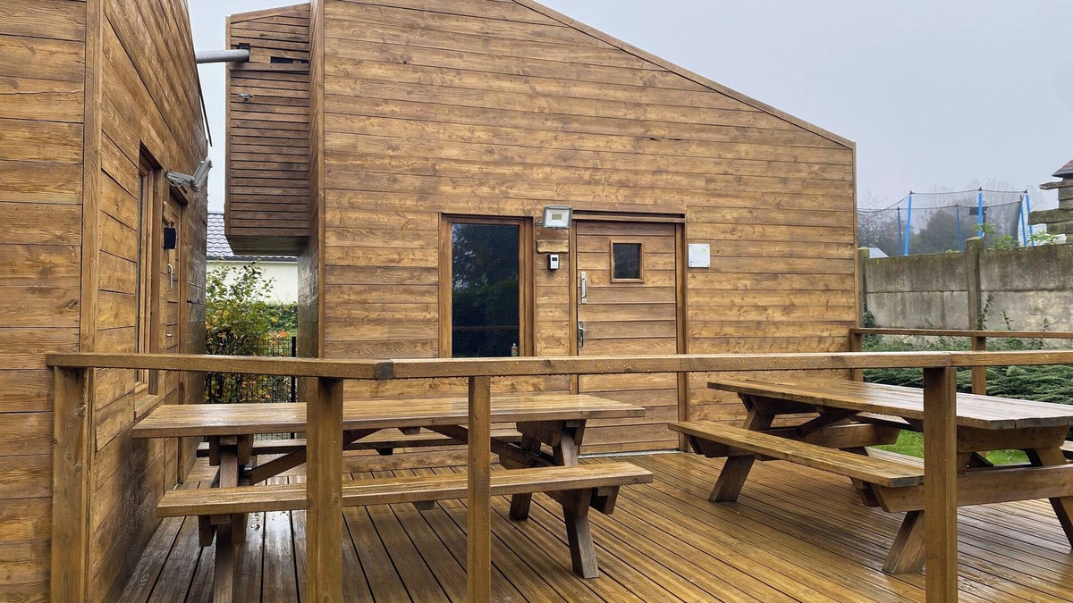 Fiefs Cabin | Ecolodge de la Lys à Fiefs (62) - Low-cost wooden cabin for 4 people.