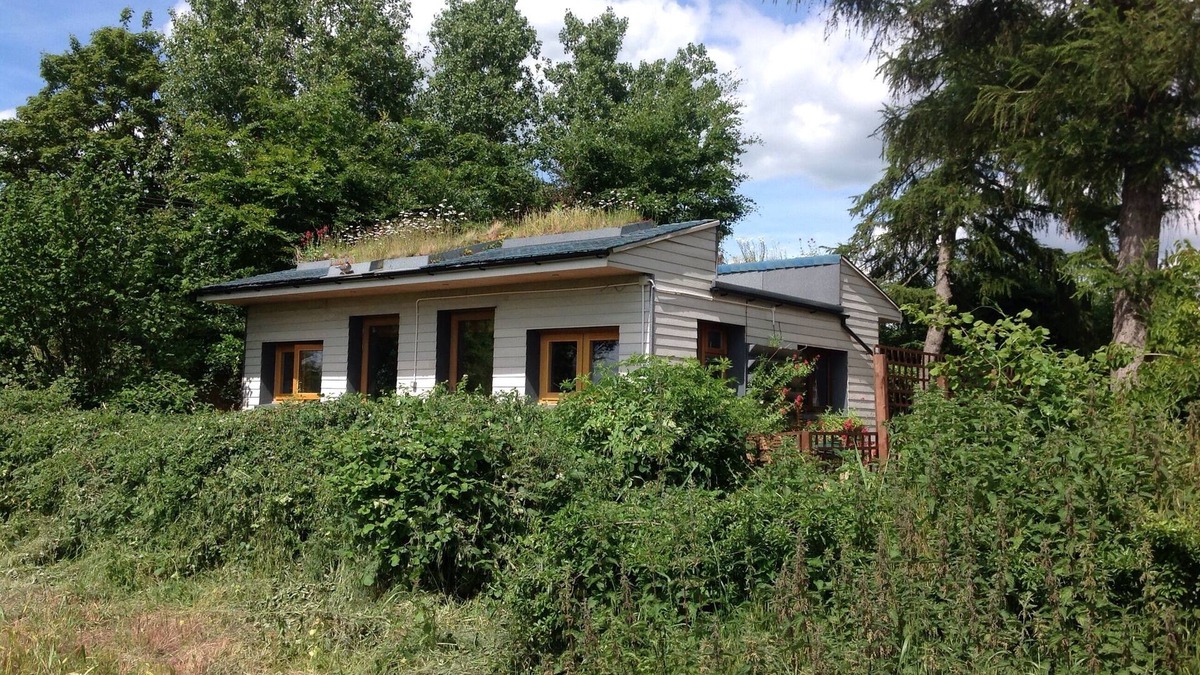 Wallingford Ski Chalet | Ecolodge With Stunning Views In Chilterns