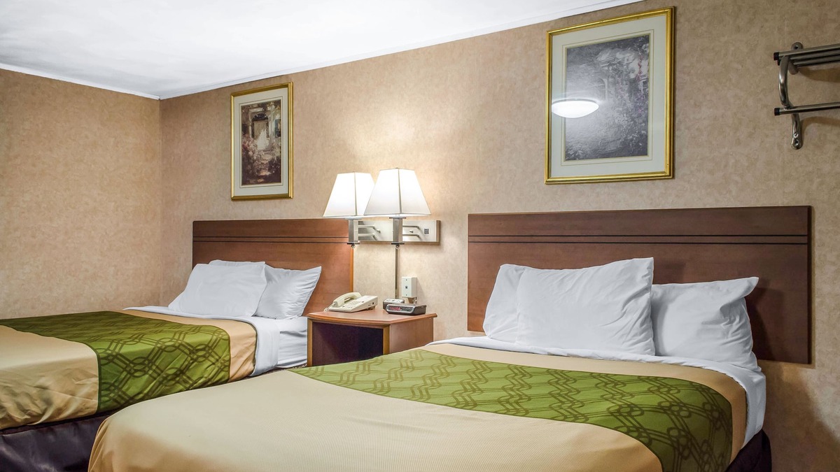 Bellefonte Hotel | Econo Lodge Bellefonte I-99