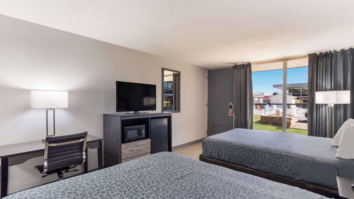 Cave City Hotel | Econo Lodge Cave City