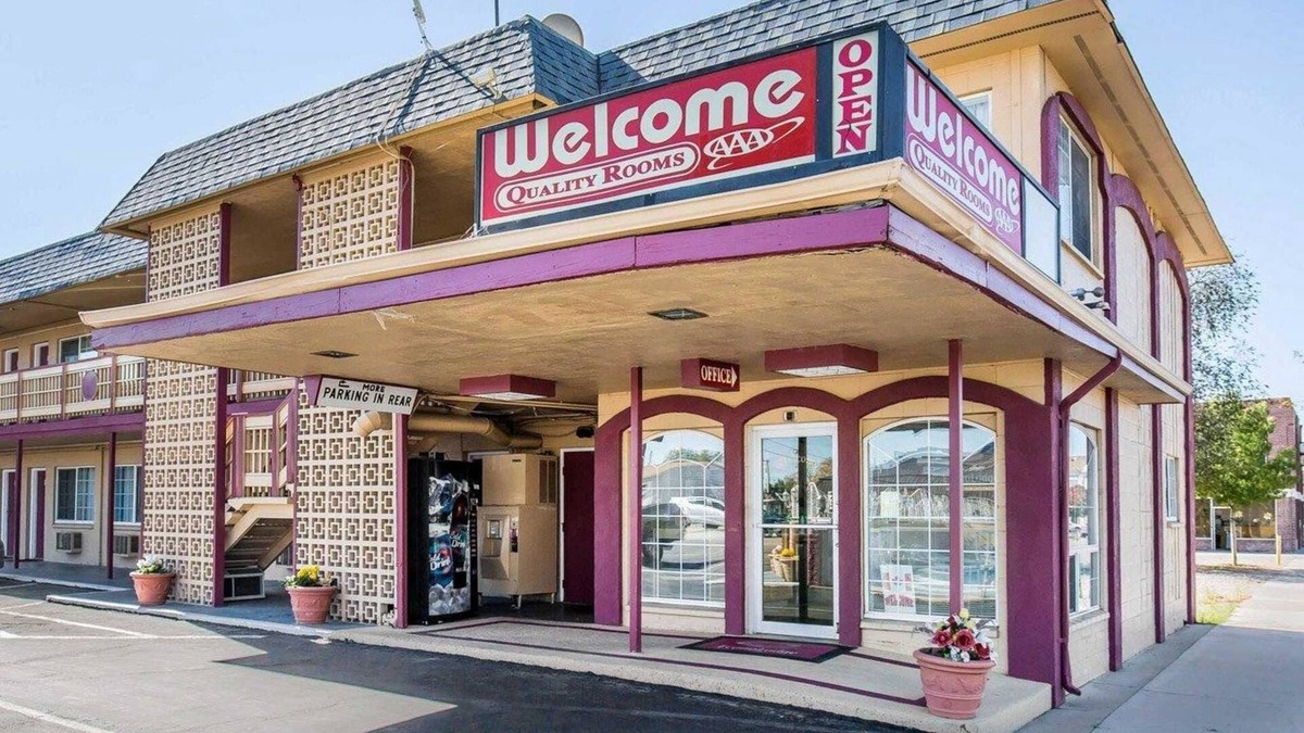 Fallon Hotel | Econo Lodge Fallon Naval Air Station Area