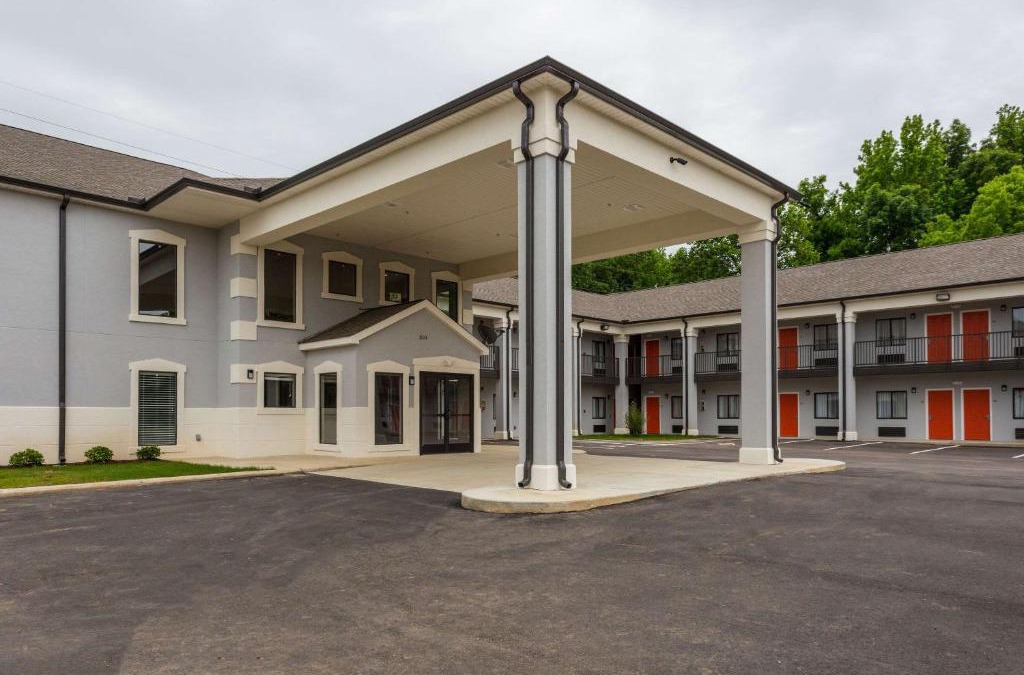 Forrest City Cabin | Econo Lodge Forrest City I-40
