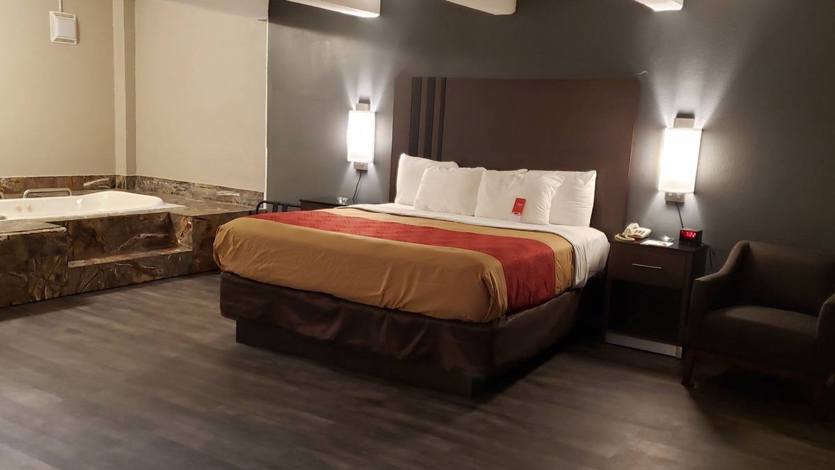 Donalsonville Hotel | Econo Lodge
