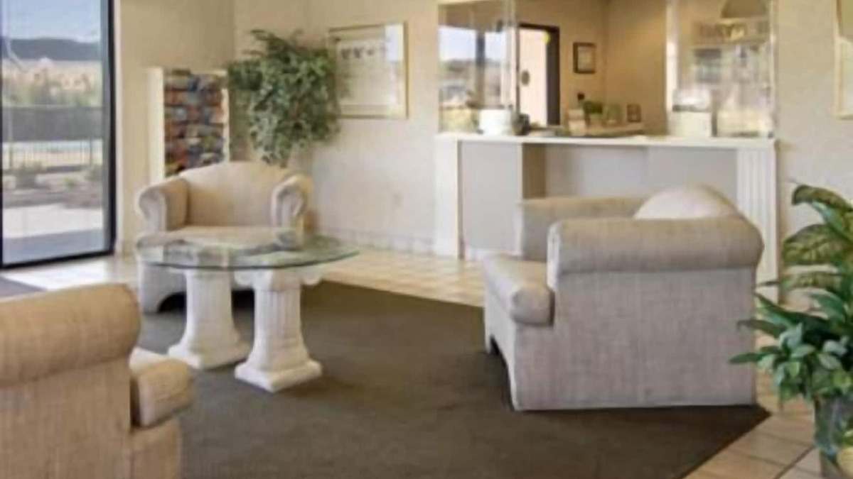 Franklin Hotel | Econo Lodge