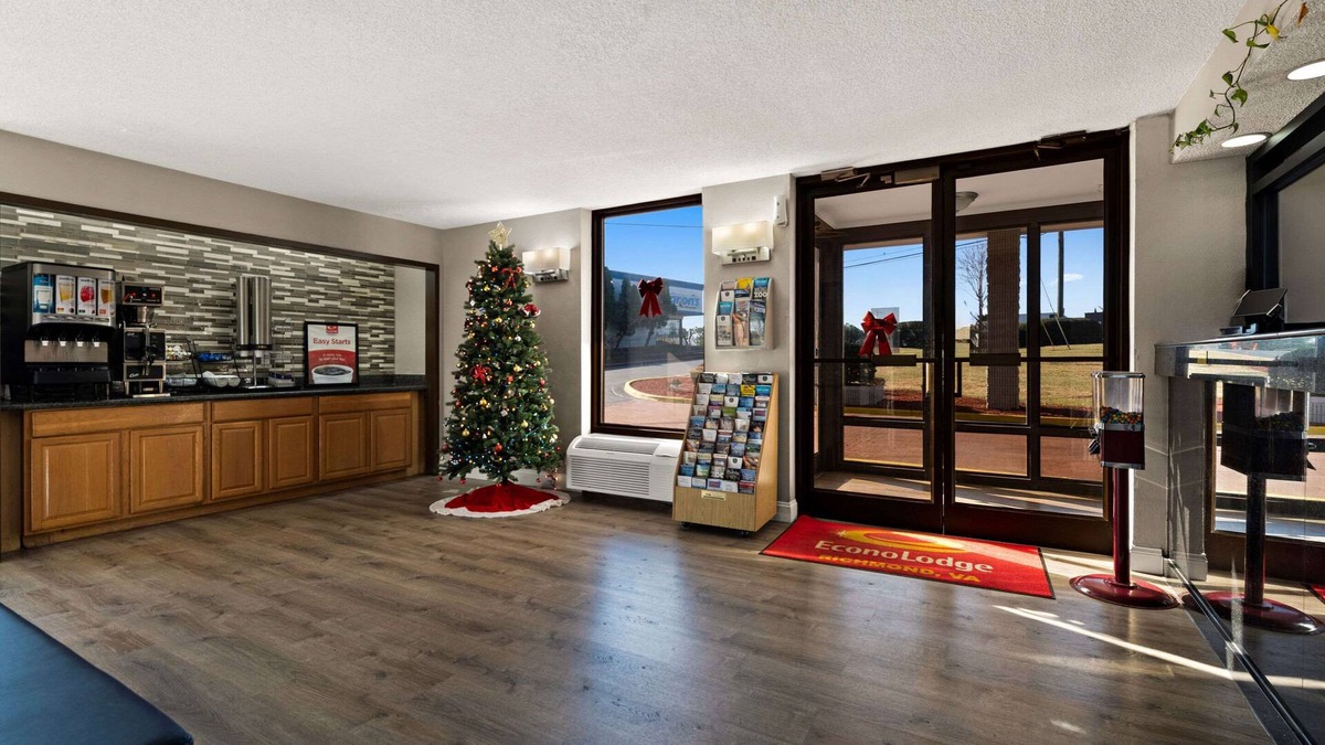 Dumbarton Hotel | Econo Lodge
