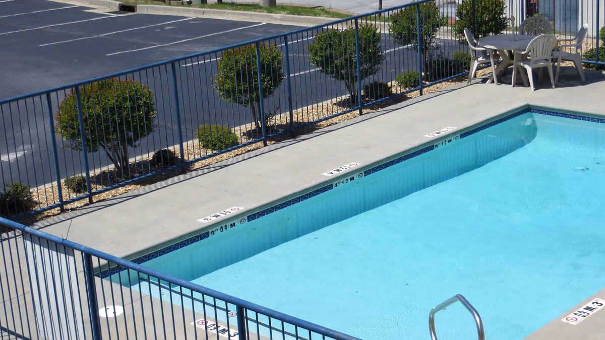 Villa Rica Hotel | Econo Lodge Villa Rica