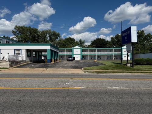 Belleville Hotel | Economy Inn