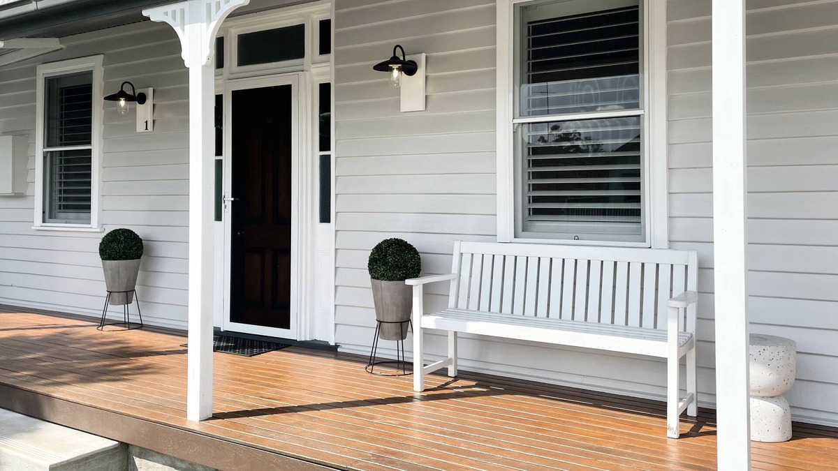 Singleton House | Eddie’s Cottage | Singleton