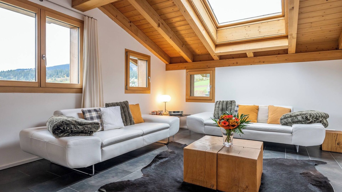 Flims Apartment | Edelweiss Apartment Bergundthal; 3.5 Rooms Family Apartment with amazing view.