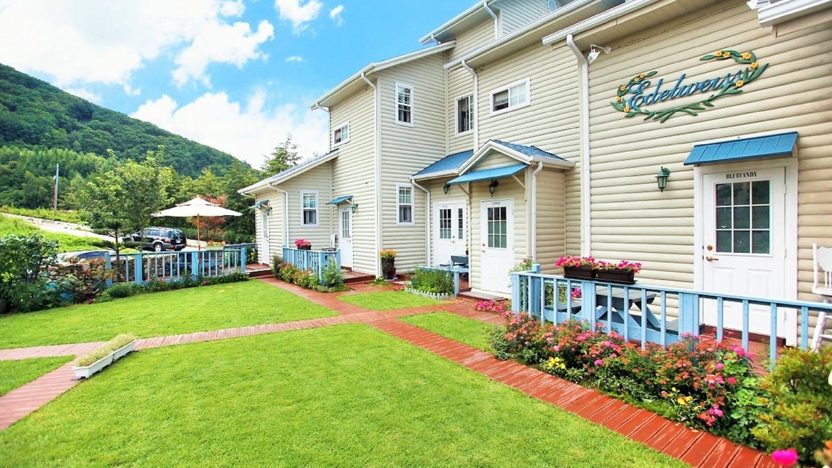 Daegwallyeong House | Edelweiss Pension