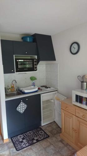 Station de Drouzin le Mont Apartment | Edelweiss, Studio 5 pers, balcon sud est, vue sur les montagnes