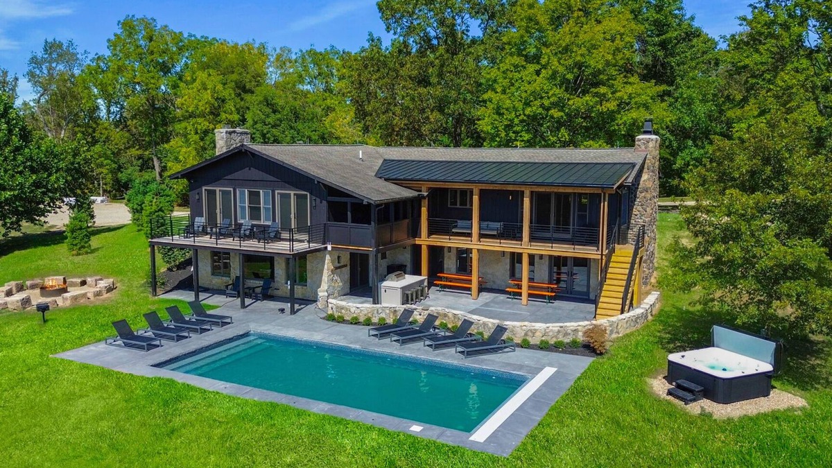 Logan Cabin | Eden Acres | Pool | Pool Table | Private Estate