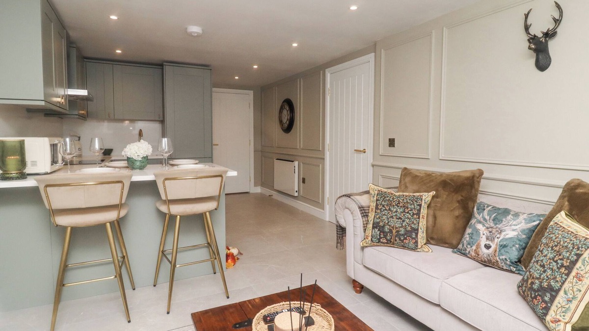 Keighley Cottage | EDEN COTTAGE in Keighley